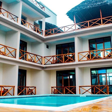 Ocean Breeze Resort Nungwi Exterior foto