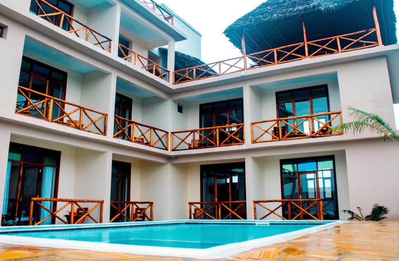 Ocean Breeze Resort Nungwi Exterior foto