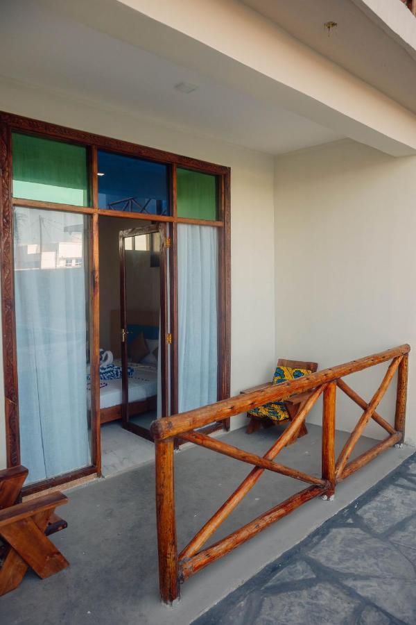 Ocean Breeze Resort Nungwi Exterior foto
