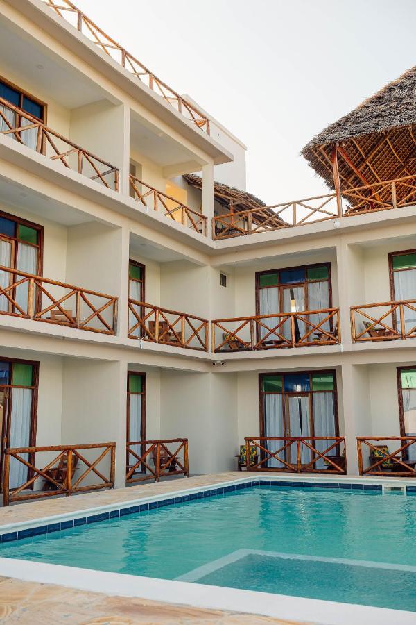 Ocean Breeze Resort Nungwi Exterior foto