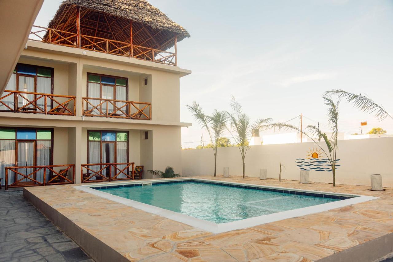 Ocean Breeze Resort Nungwi Exterior foto